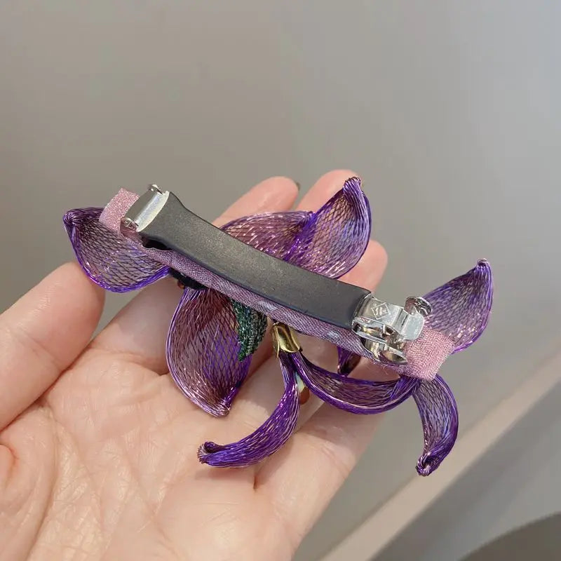 Fashion Elegant Iris Hairpin For Women Bridal Hair Accessories Popular 3D Flower Spring Clip Decoration Romantic Jewelry Tiara