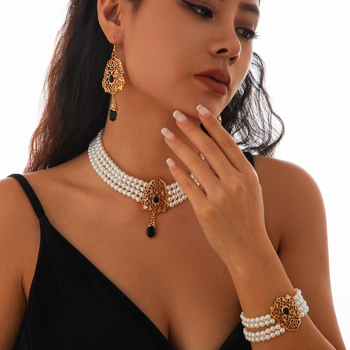 Light luxury square rhinestone necklace choker retro imitation pearl bead set necklace