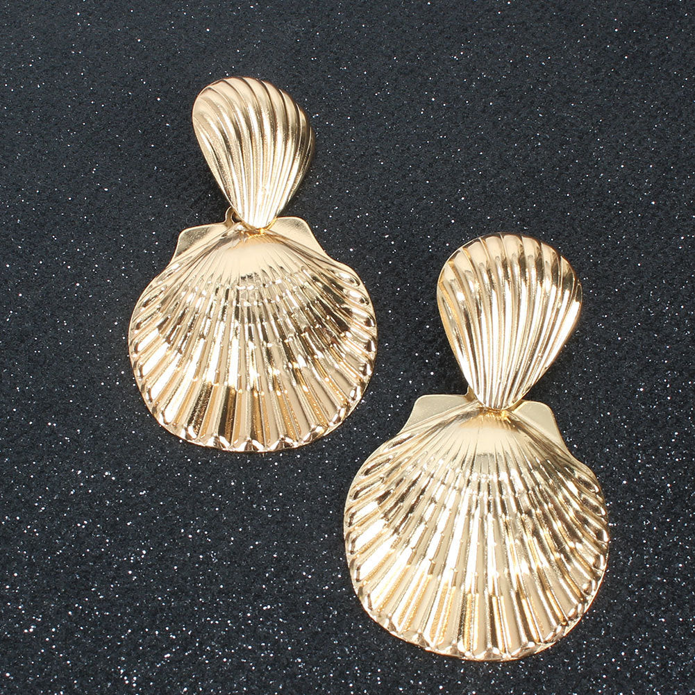 Pendientes Pendientes de tuerca con forma de concha estilo bohemio Pendientes de concha de metal Pendientes para mujer