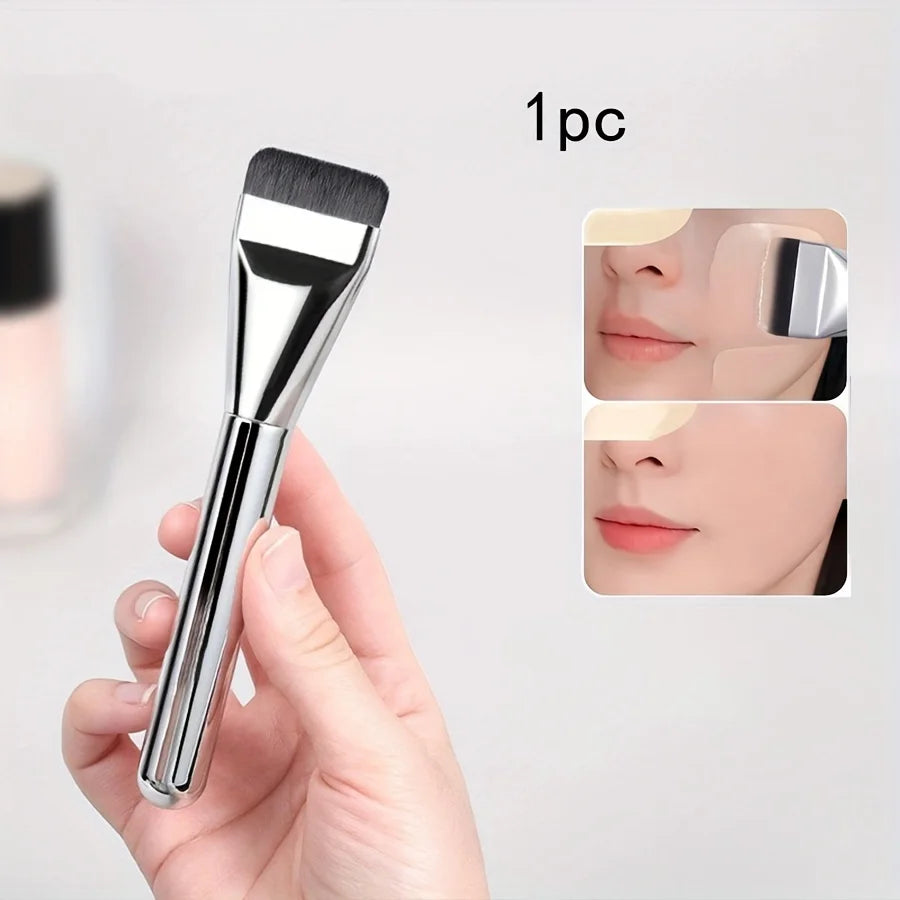 Ultra-Fine, Hypoallergenic Foundation- Contour Brush
