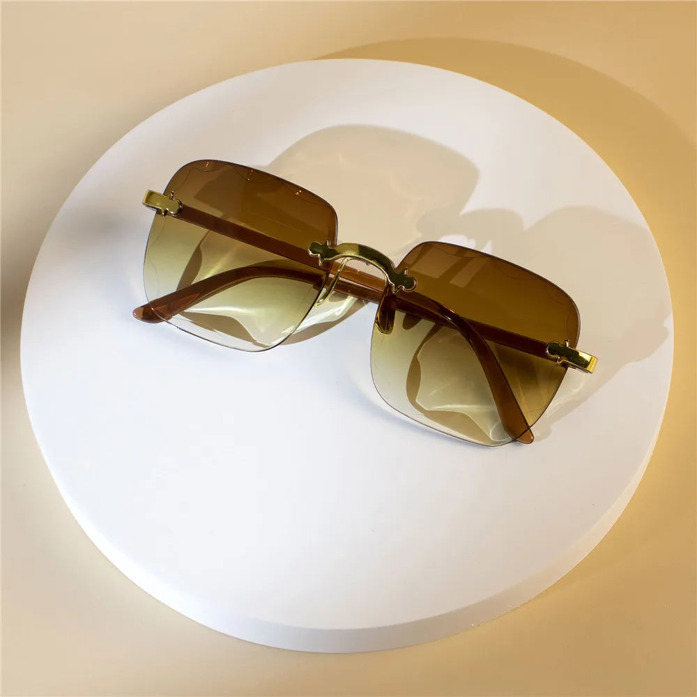 4PCS Square Rimless Sunglasses Women Luxury Brand Designer Summer Red Glasses Fashion Sun glasses For Men Shades Oculos