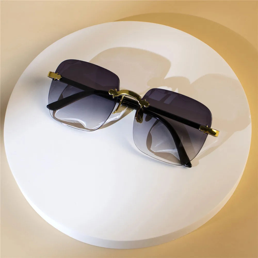 4PCS Square Rimless Sunglasses Women Luxury Brand Designer Summer Red Glasses Fashion Sun glasses For Men Shades Oculos