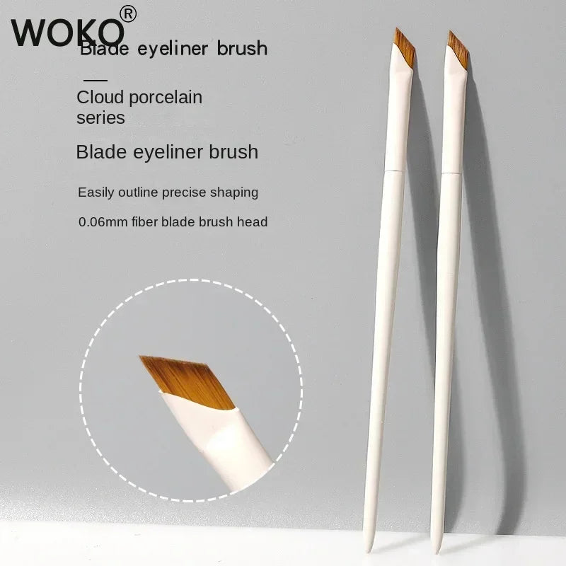 Blade Eyeliner Brush Ultra Thin Fine Angle