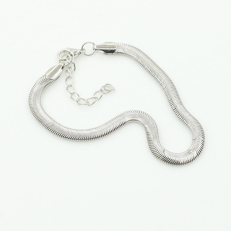 Cutesy gold chain anklet