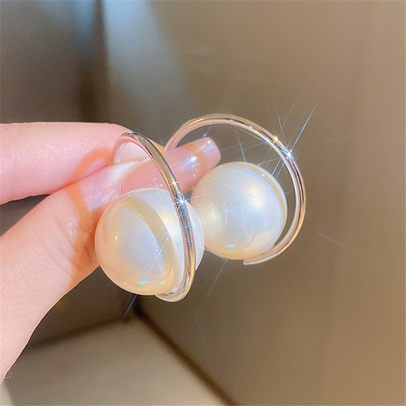 XIALUOKE Korean Fashion Design Large Round Imitation Pearl Earrings For Women Hoop Earring Elegant Daily Jewelry Pendant Gift
