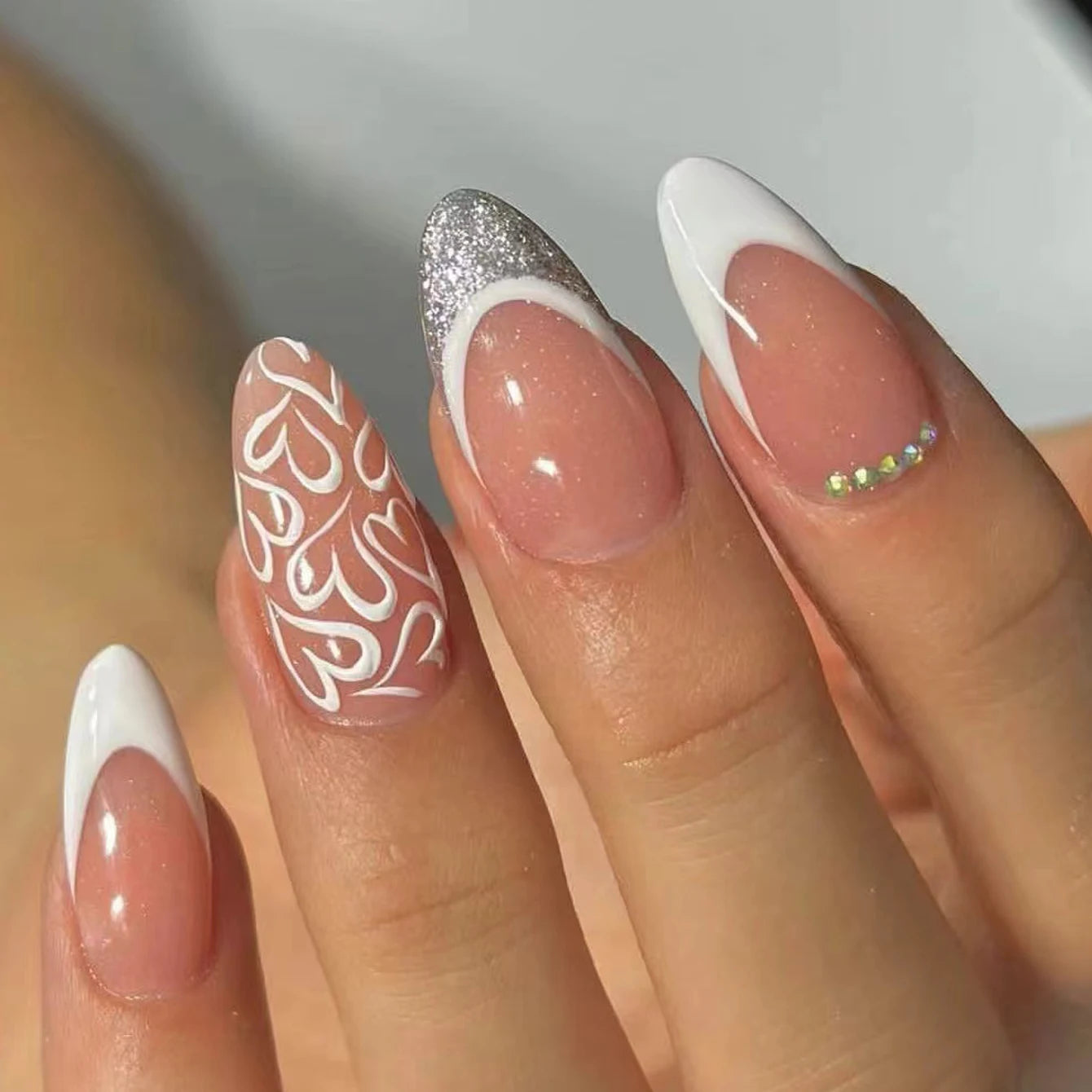 24pcs Long Almond Fake Nails White French Press on Nails Simple Full Cover Detachable Nail Tips